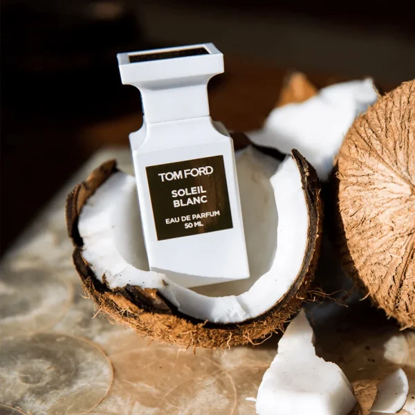 Tom Ford Soleil Blanc EDP Unisex 50ML - Image 5